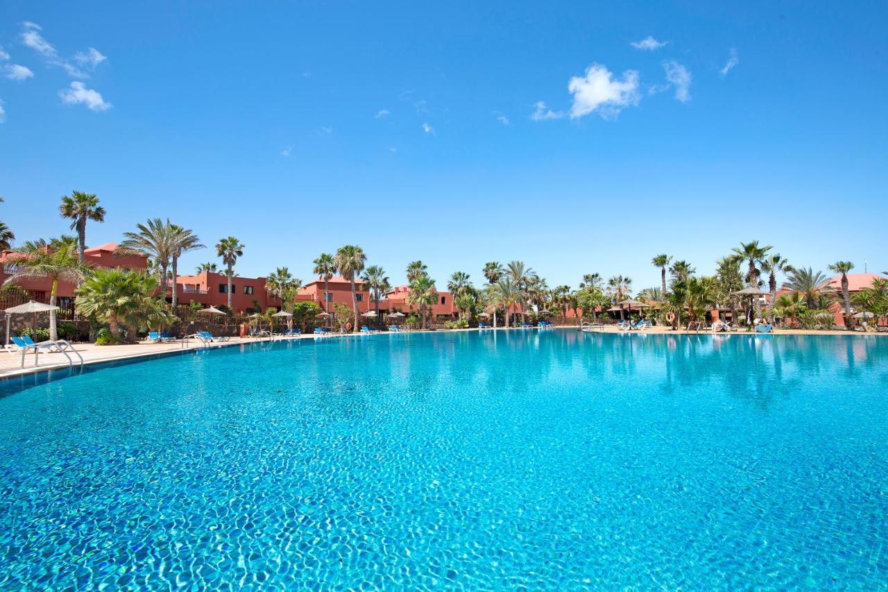 Вилла Oasis Tamarindo Sport E Relax Коральео Экстерьер фото